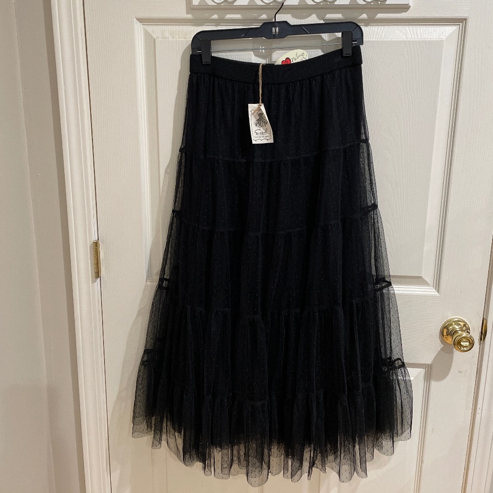 Easel Tulle maxi skirt NWT